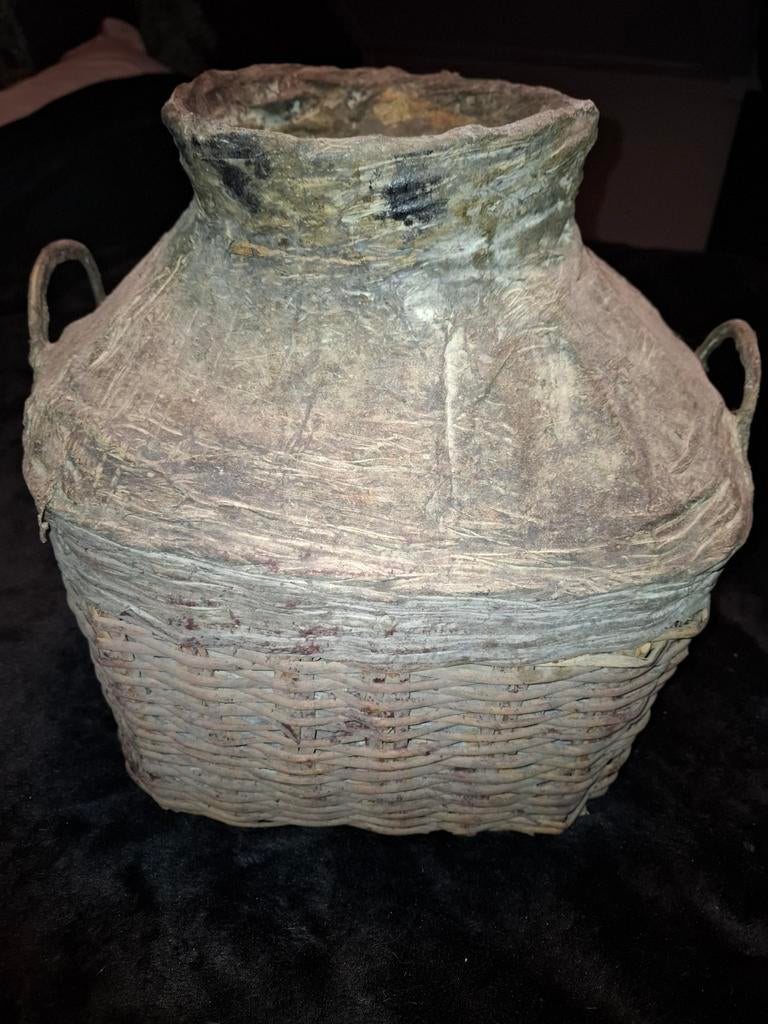 Stoer en sobere leemmand, Ophalen, Rond, Hout