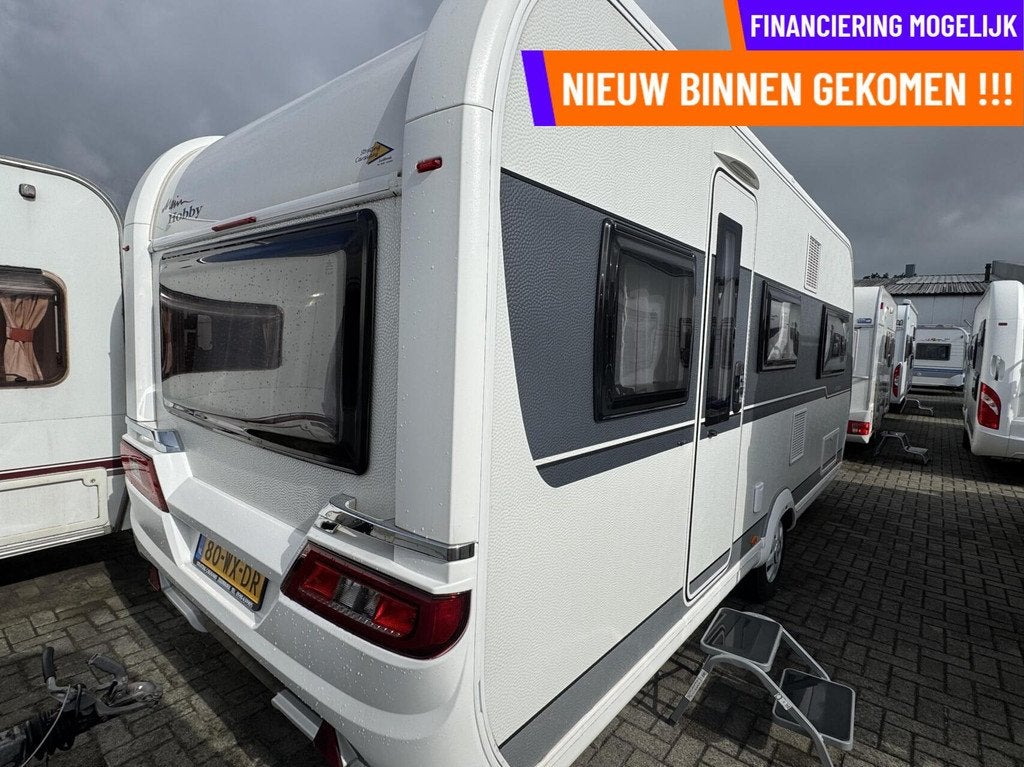 Hobby DE LUXE ED. 495UL,ENKELE BEDDEN,RONDZIT,VOORTENT,MOVER, Mover, Rondzit, Hobby, 7 tot 8 meter