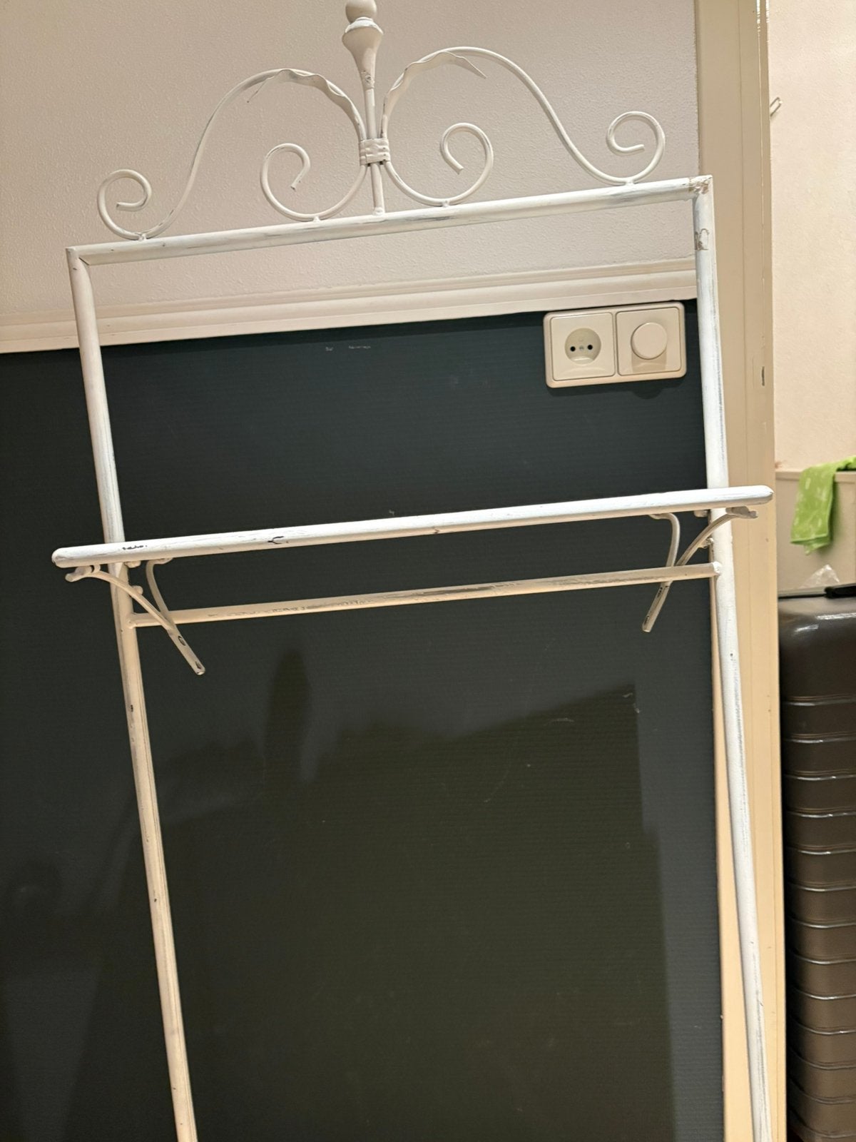 Schattig kledingrekje voor babykamer, Gebruikt, Metaal, 150 tot 200 cm, Ophalen
