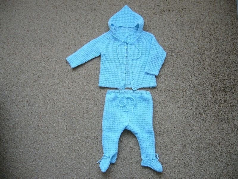 Pakje voor babypop uit de jaren 60, Verzamelen, Poppen, Ophalen of Verzenden, Pop