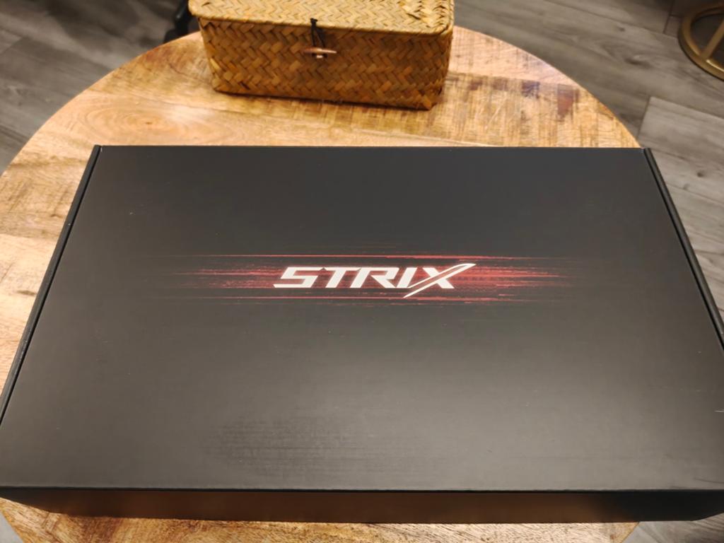 ASUS Rog Strix 3080 OC, Ophalen of Verzenden, Zo goed als nieuw, GDDR6, PCI-Express 4