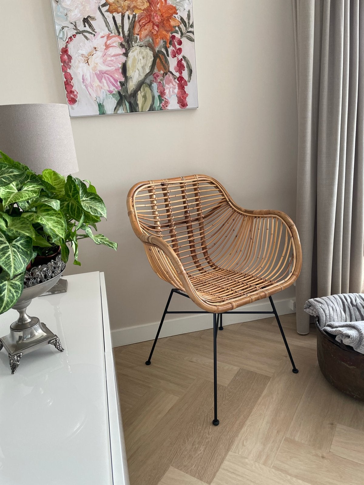 Rotan fauteuil met metalen onderstel - Zo goed als nieuw, Overige kleuren, Riet of Rotan, Ophalen of Verzenden, Zo goed als nieuw