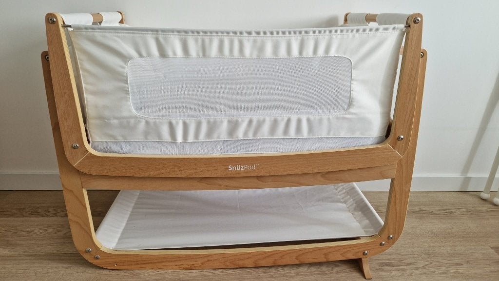 SnuzPod 4 Co-sleeper Natural inc. opberzak+beddegoed, Ophalen, Zo goed als nieuw, Wieg