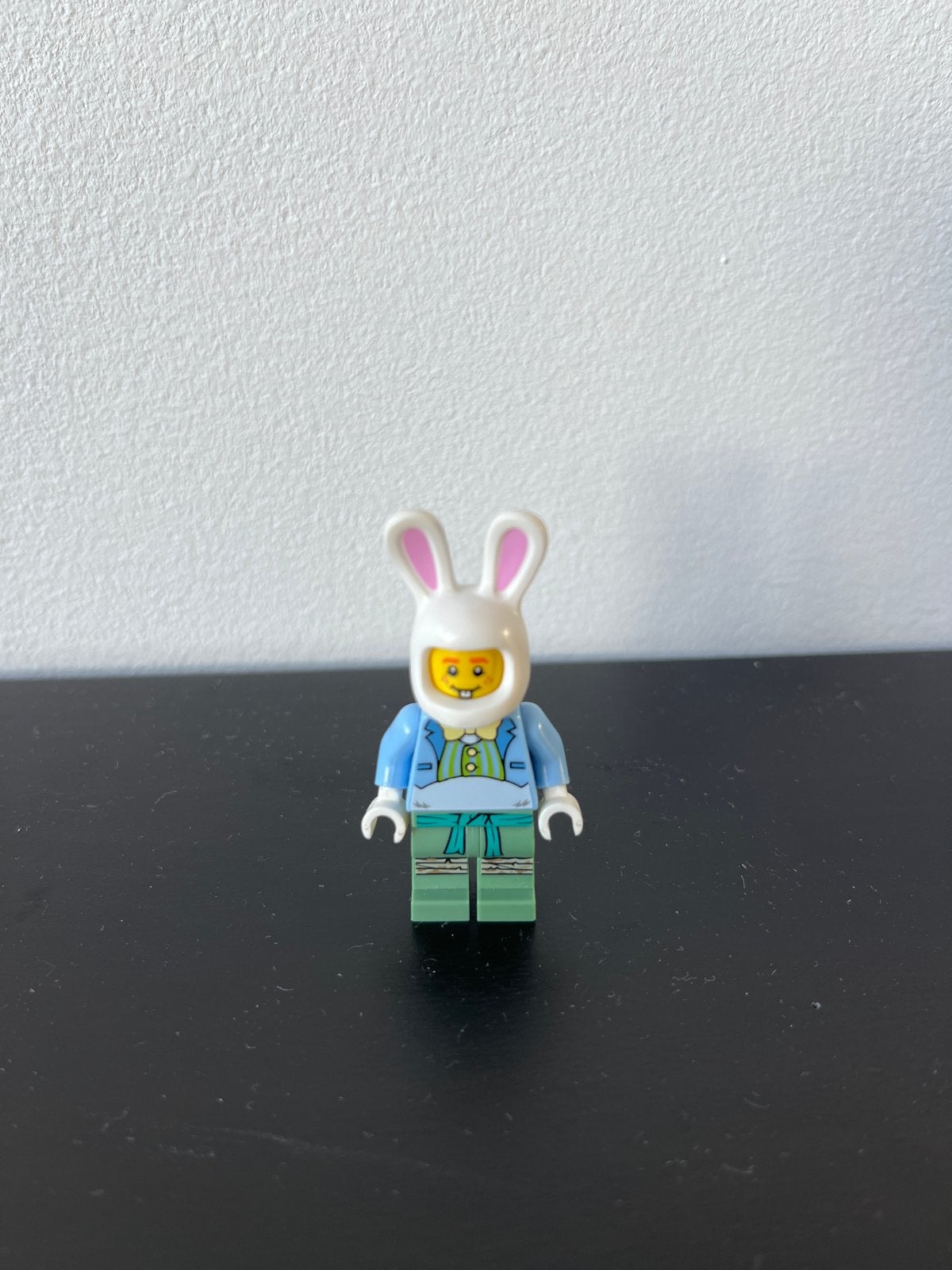 Lego Minifiguur Paashaas - Zeldzaam, Ophalen of Verzenden, Zo goed als nieuw