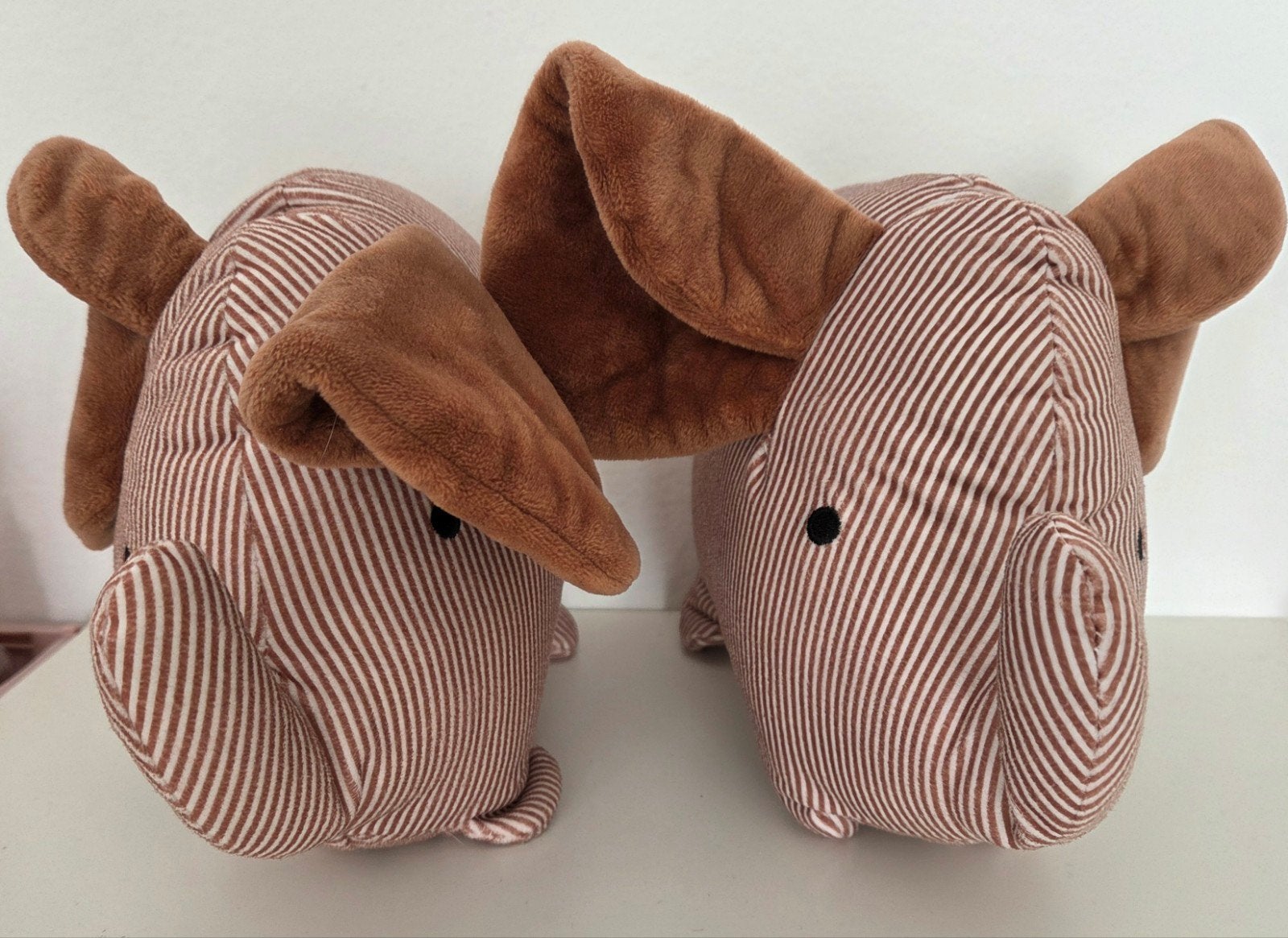 Chippo Olifant Knuffel - Gestreept, Zacht Pluche, Bruin, Overige merken, Ophalen of Verzenden, Zo goed als nieuw, Middelgroot (20 tot 80 cm)