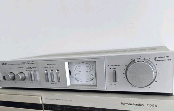 Akai AM-U01 versterker, Ophalen, Gebruikt, Minder dan 60 watt, Overige merken