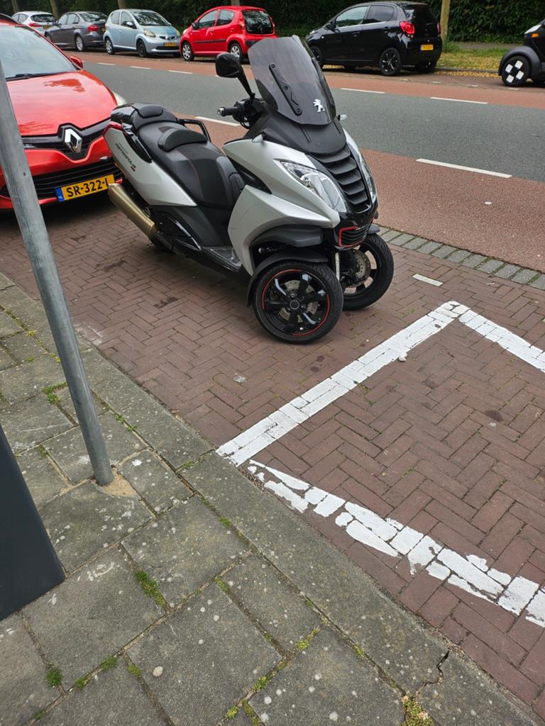 Peugeot Metropolis 400i Comfortabele Driewieler B rijbewijs, Ophalen of Verzenden, Benzine, Overige modellen
