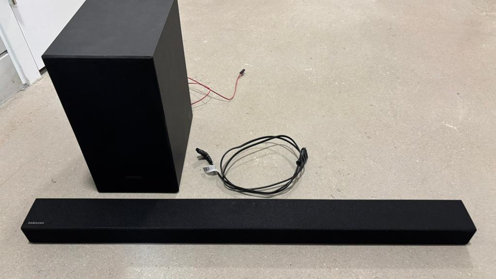 Samsung Soundbar met Subwoofer HW-T420- Zo goed als nieuw, Audio, Tv en Foto, Luidsprekers, Ophalen, Zo goed als nieuw, 60 tot 120 watt