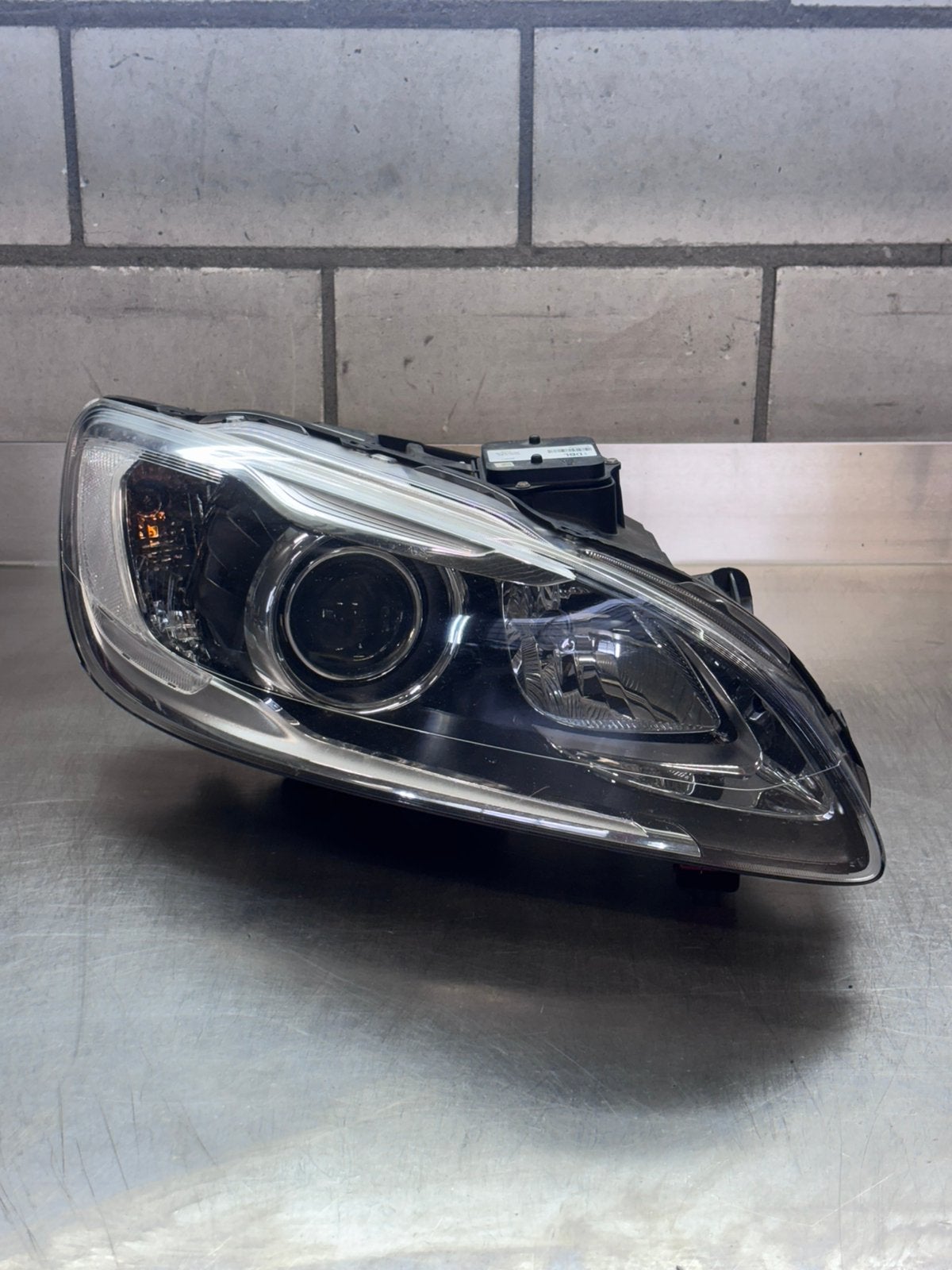 Volvo V60 facelift xenon koplamp, Auto-onderdelen, Verlichting, Ophalen of Verzenden, Gebruikt, Volvo