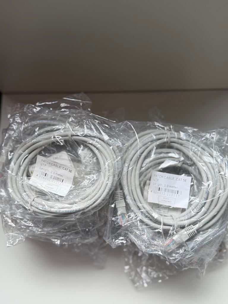 17x UTP Patchkabel Cat.5E, 3.0 meter, Computers en Software, Ophalen, Nieuw