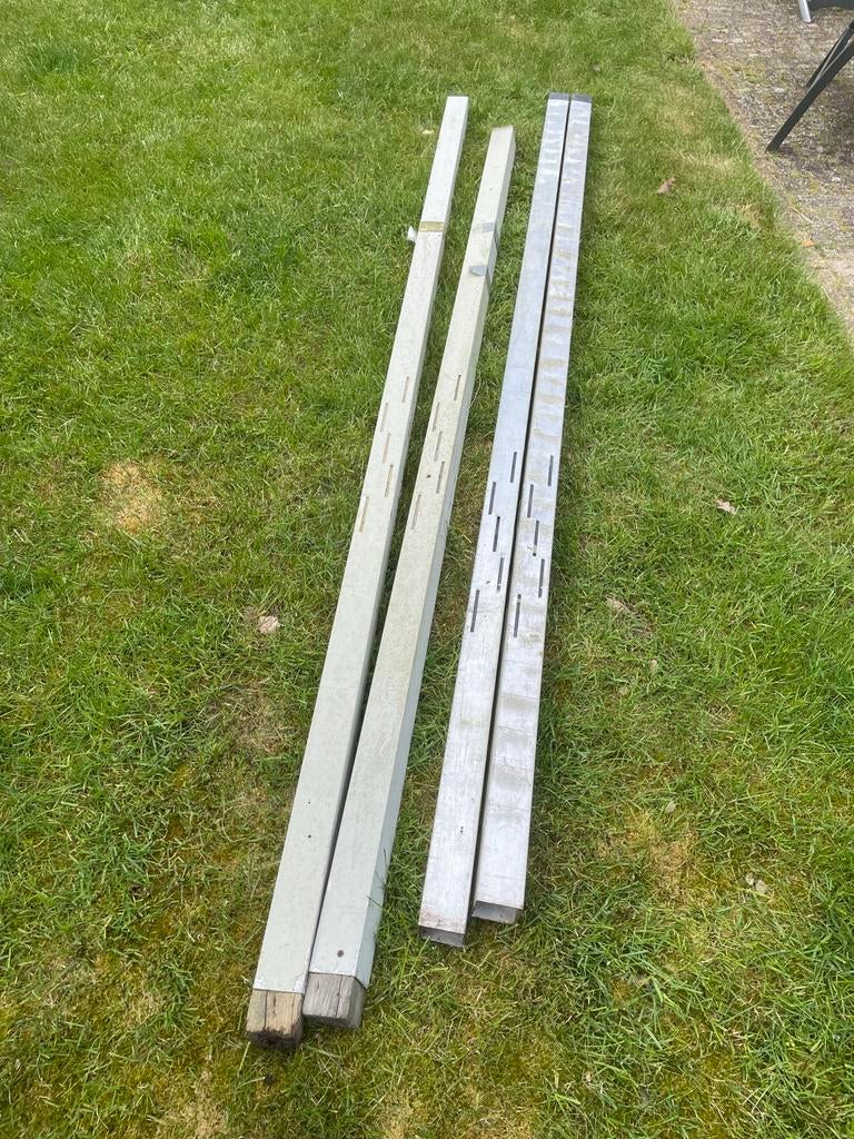 4 Metselprofielen 2,60m - Gebruikt, Doe-het-zelf en Verbouw, Ophalen, Zo goed als nieuw