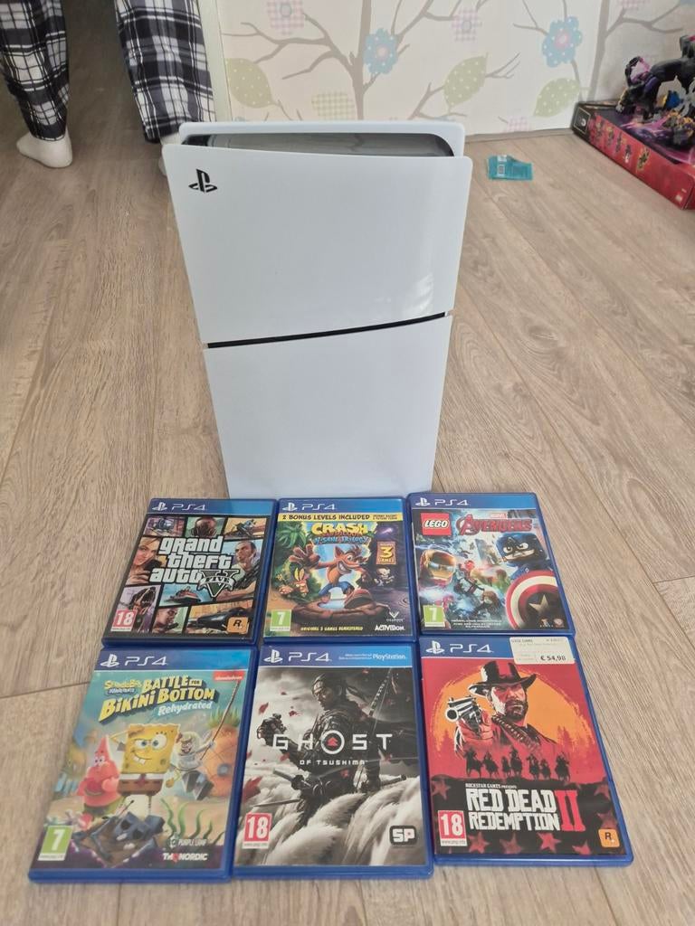 PS5 Slim Console met 6 Top Games - Zo goed als nieuw, Spelcomputers en Games, Games | Sony PlayStation 5, Ophalen of Verzenden