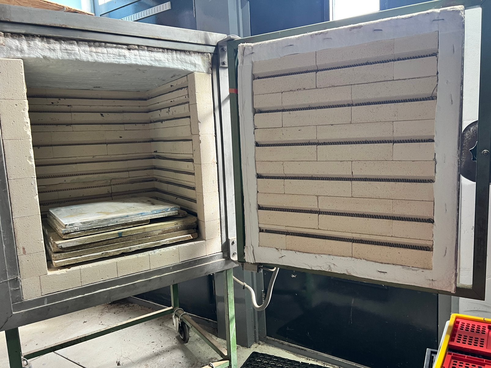 Grote Pottenbak oven 150 liter, Ophalen, Gebruikt