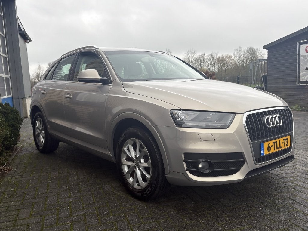 Audi Q3 1.4 TFSI Pro Line CAMERA | NAV | PANORAMADAK | STOEL, Auto's, Dealer onderhouden, 1380 kg, Euro 6, 4 cilinders