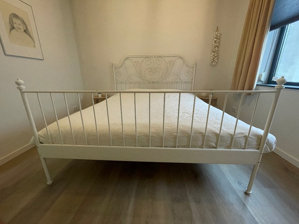 Tweepersoonsbed Ikea 180x200, Huis en Inrichting, Slaapkamer | Bedden, Ophalen, Romantisch, Tweepersoons, Zo goed als nieuw