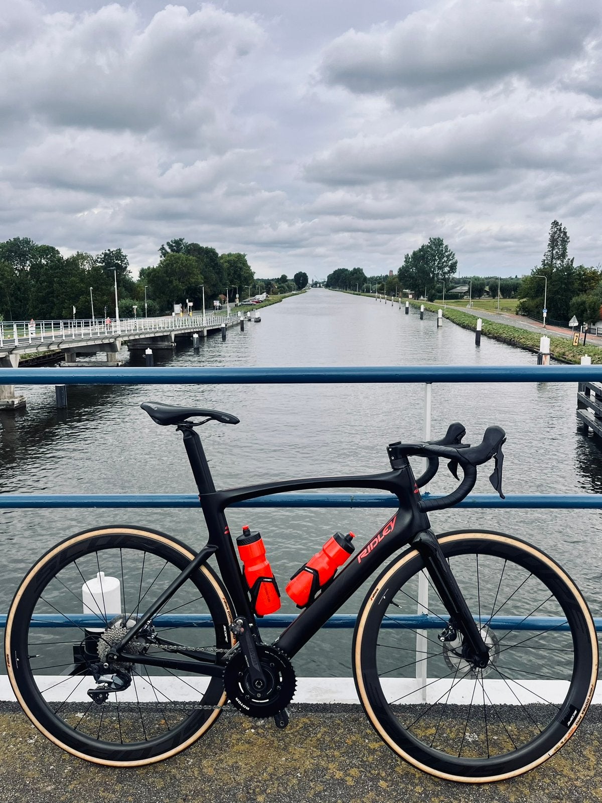 Ridley Noah SL Disc Aero+ Zwart Medium Ultegra, 28 inch, Carbon, Heren, Zo goed als nieuw