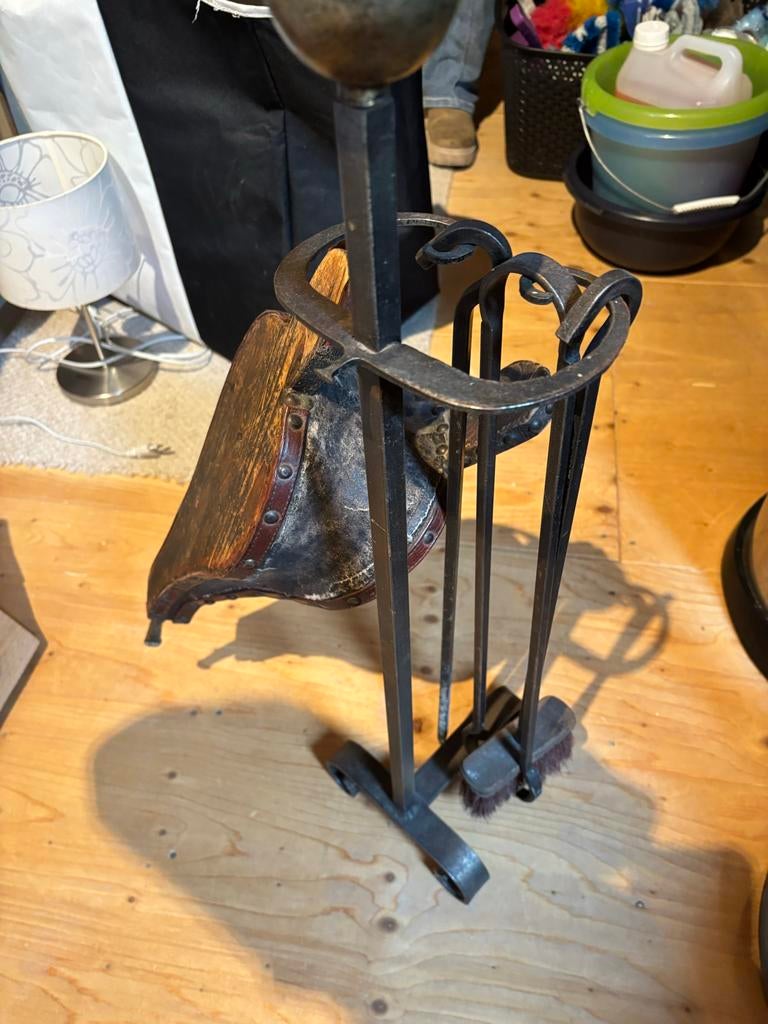 Antieke Haardset met Blaasbalg, Pook en Bezem, Ophalen