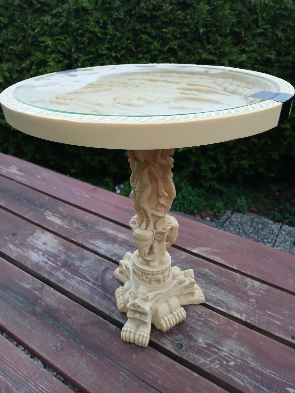 Decoratieve resin bijzettafel met oosterse motieven, Ophalen, Beige, Overige herkomsten, Handgemaakt
