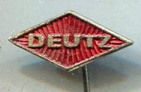 DEUTZ rood op zilverkleurig vrachtauto speldje ( D_232), Ophalen of Verzenden, Nieuw, Transport, Speldje of Pin