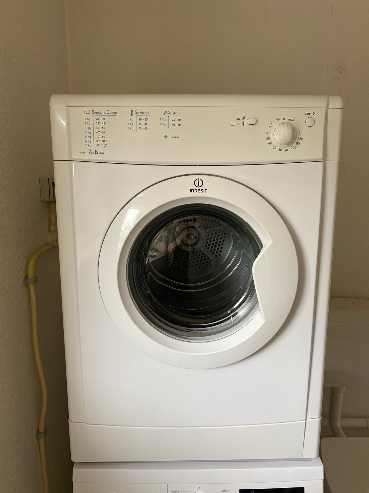 Wasdroger Indesit IDV75, Ophalen, 6 tot 8 kg, Gebruikt, Luchtafvoer