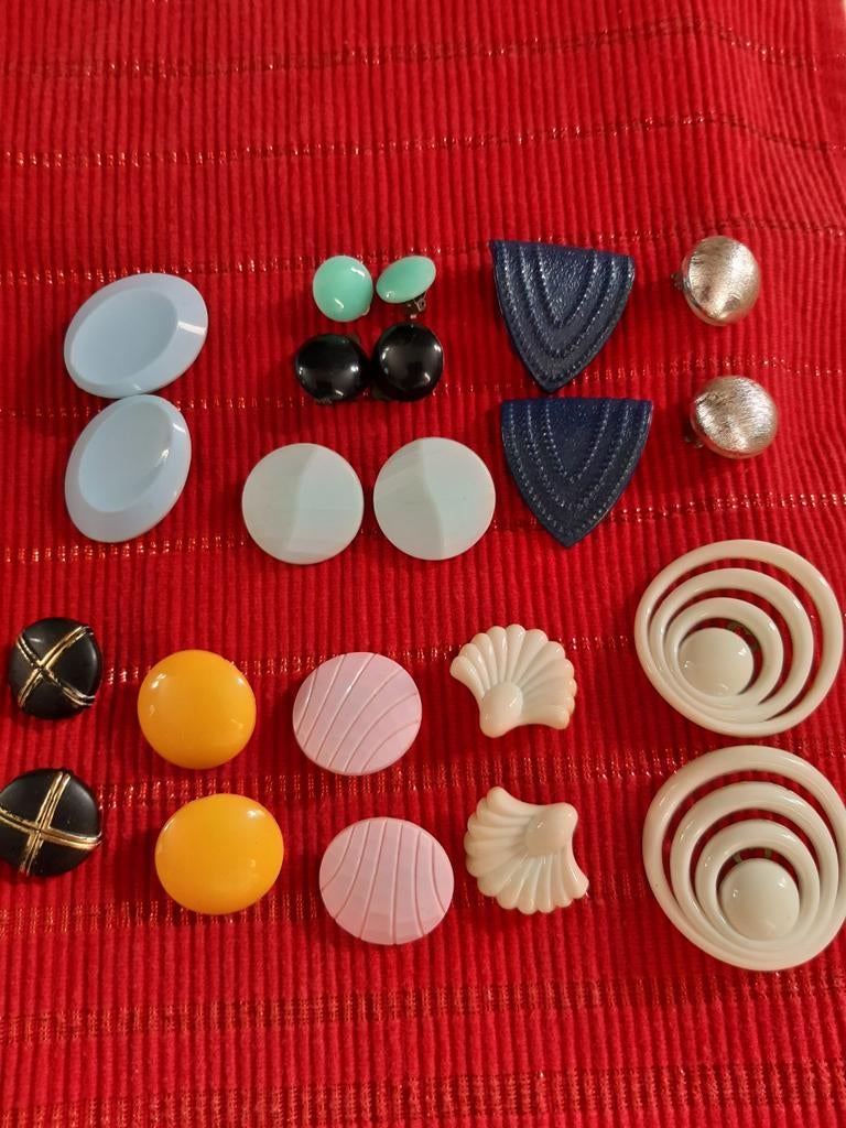 Vintage clip oorbellen, Ophalen of Verzenden, Zo goed als nieuw, Overige materialen