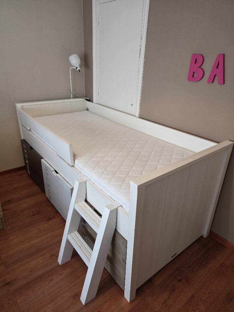 Bopita bed en kast, Kinderen en Baby's, Kinderkamer | Bedden, Ophalen, 85 tot 100 cm, Hoogslaper of Stapelbed, Gebruikt