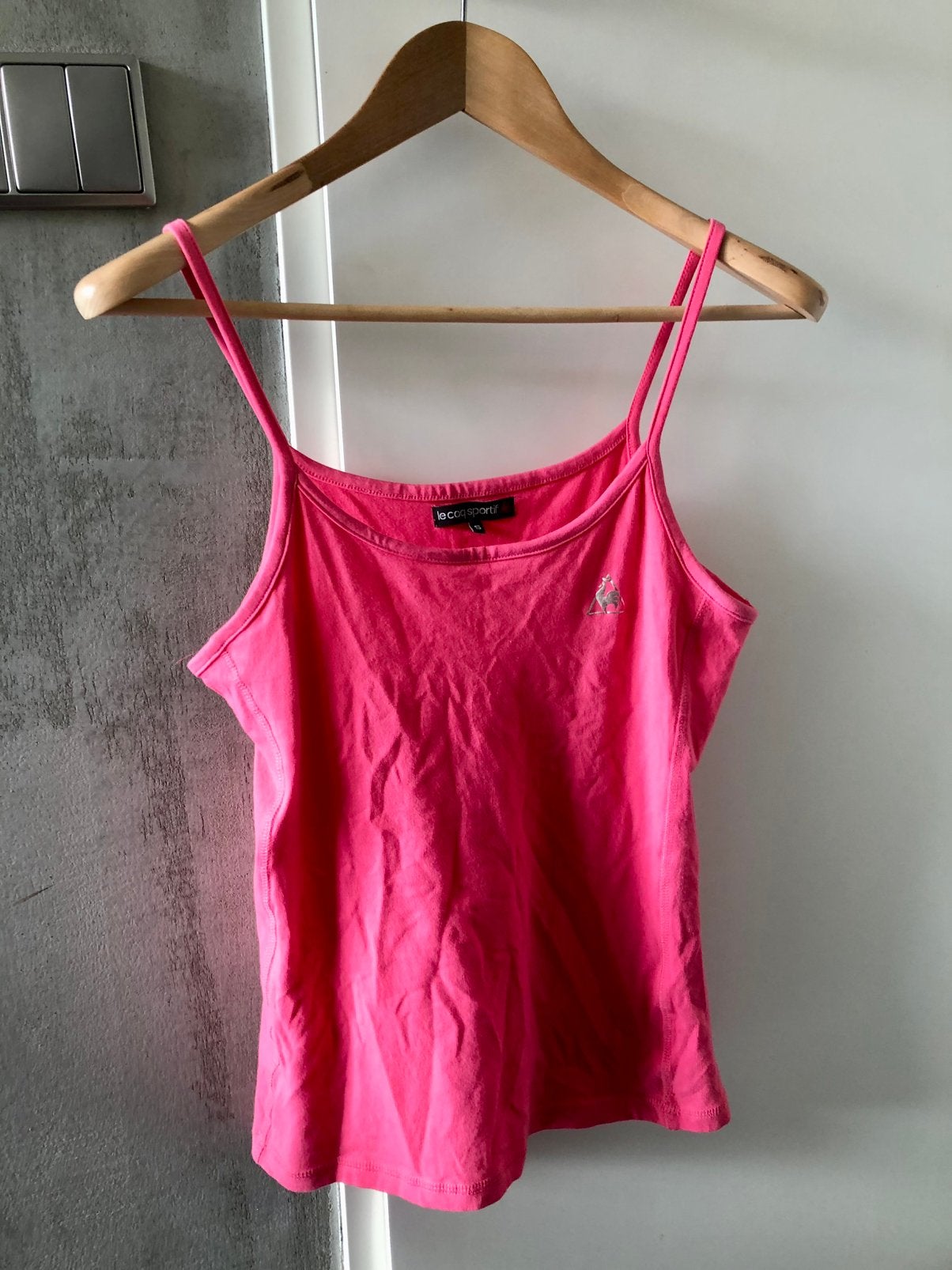 Le Coq Sportif top neon pink maat S, Kleding | Dames, Nieuw, Ophalen of Verzenden, Roze, Le Coq Sportif