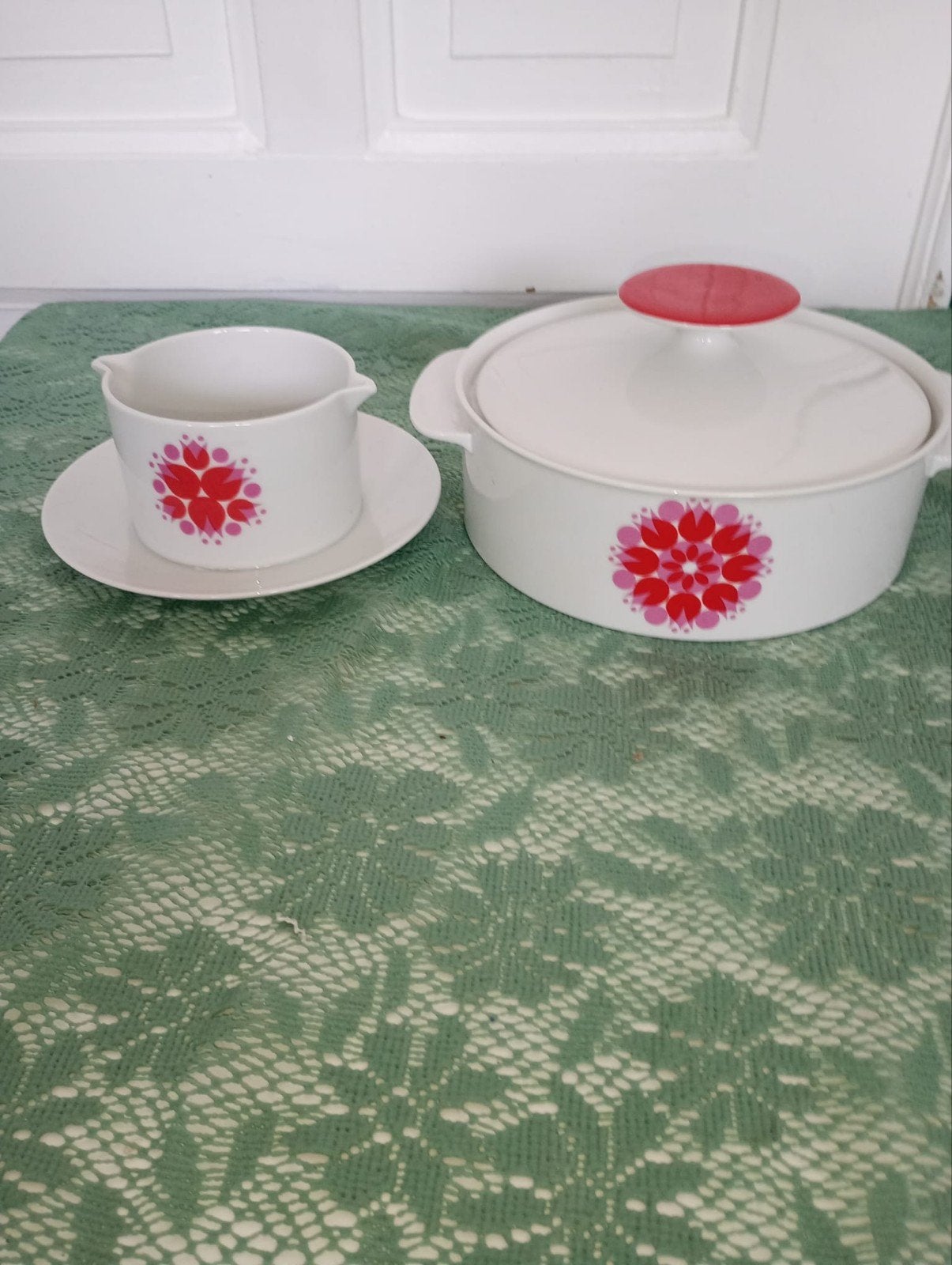 2 retro schalen en juskom met bloemmotief Thomas, Ophalen of Verzenden