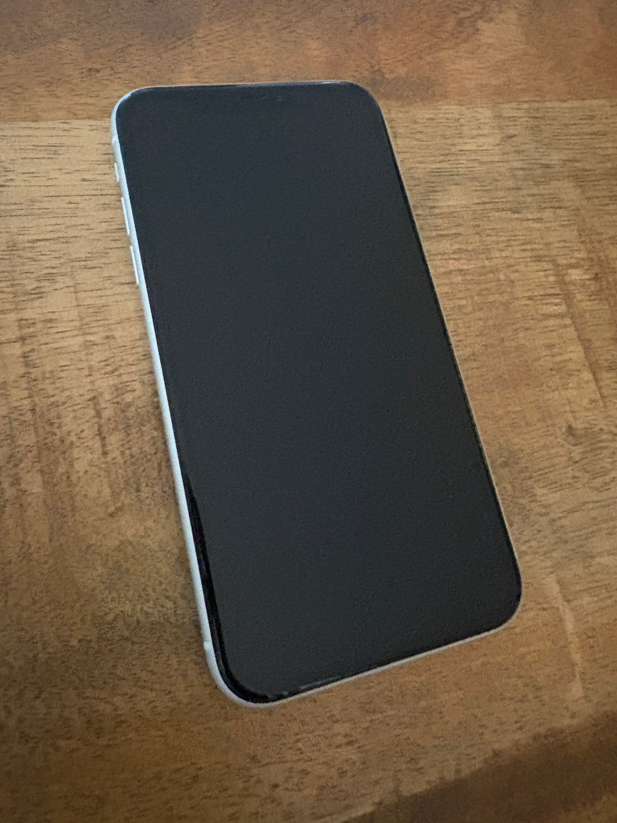 Apple iphone XR ( gebarsten achterkant ), Ophalen, Zo goed als nieuw, Zwart, 64 GB