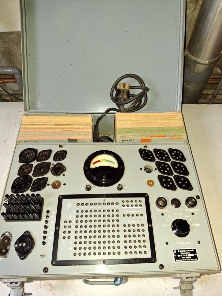 J. Neuberger Röhrenprüfgerät Type RP 270-1 uit 1953, Ophalen of Verzenden, Zo goed als nieuw