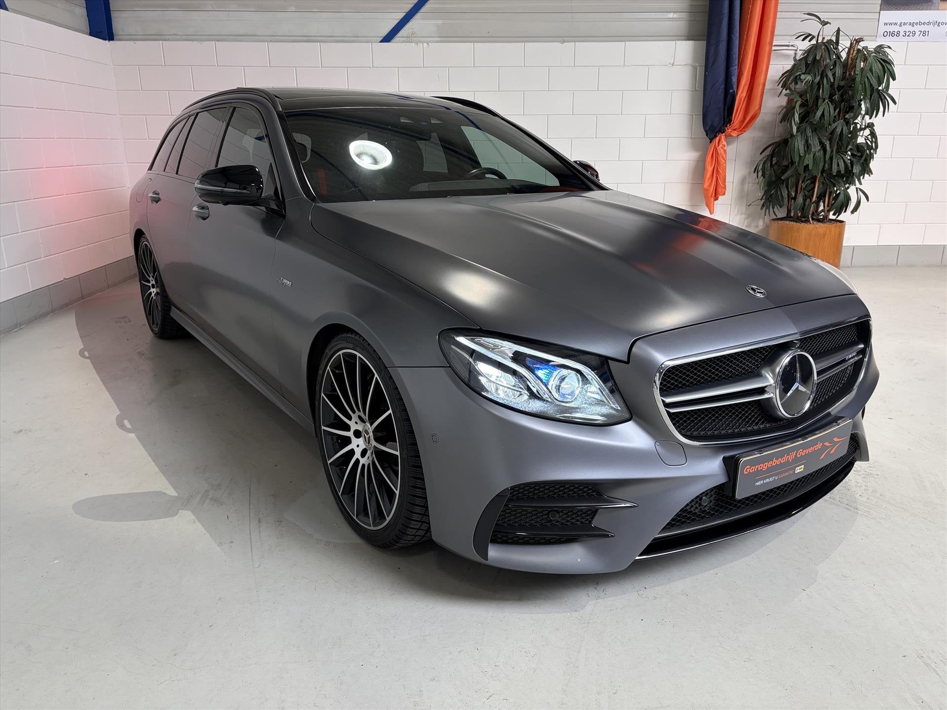 MERCEDES E-Klasse Estate E53 AMG 3.0T 435pk 4M+ Burmester, P, Auto's, Dealer onderhouden, 435 pk, Gebruikt, 120 €/maand