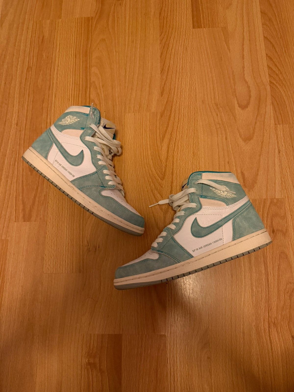 Nike Air Jordan 1 High OG Turbo Green (41), Ophalen of Verzenden, Zo goed als nieuw, Overige kleuren
