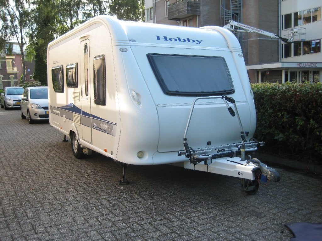 Hobby 460 lu  de luxe    bj.2010, Schokbreker, Rondzit, Hobby, Particulier