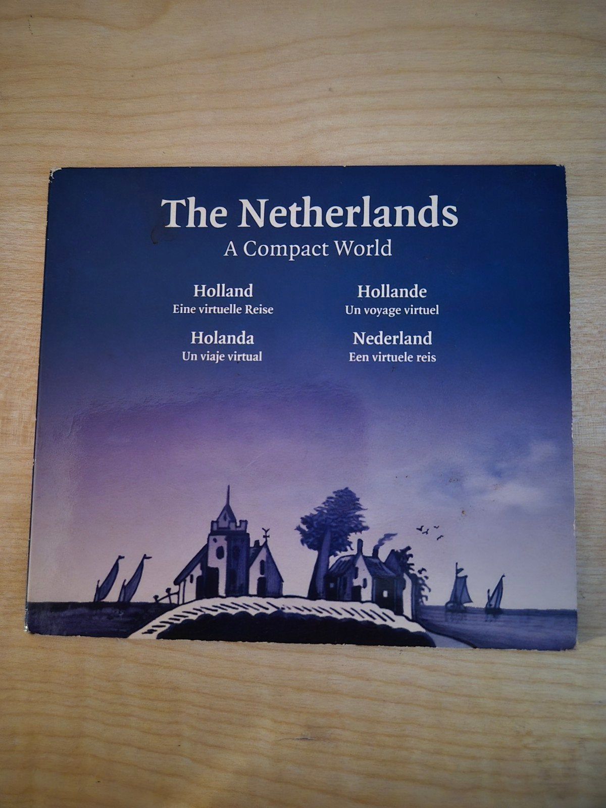 CD-ROM: The Netherlands – A Compact World (meertalig), Alle leeftijden, Ophalen of Verzenden, Zo goed als nieuw, Natuur