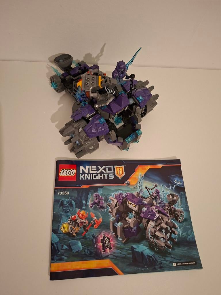 Lego nexo knights three brothers 70350 compleet met boekje, Ophalen of Verzenden, Zo goed als nieuw, Complete set, Lego