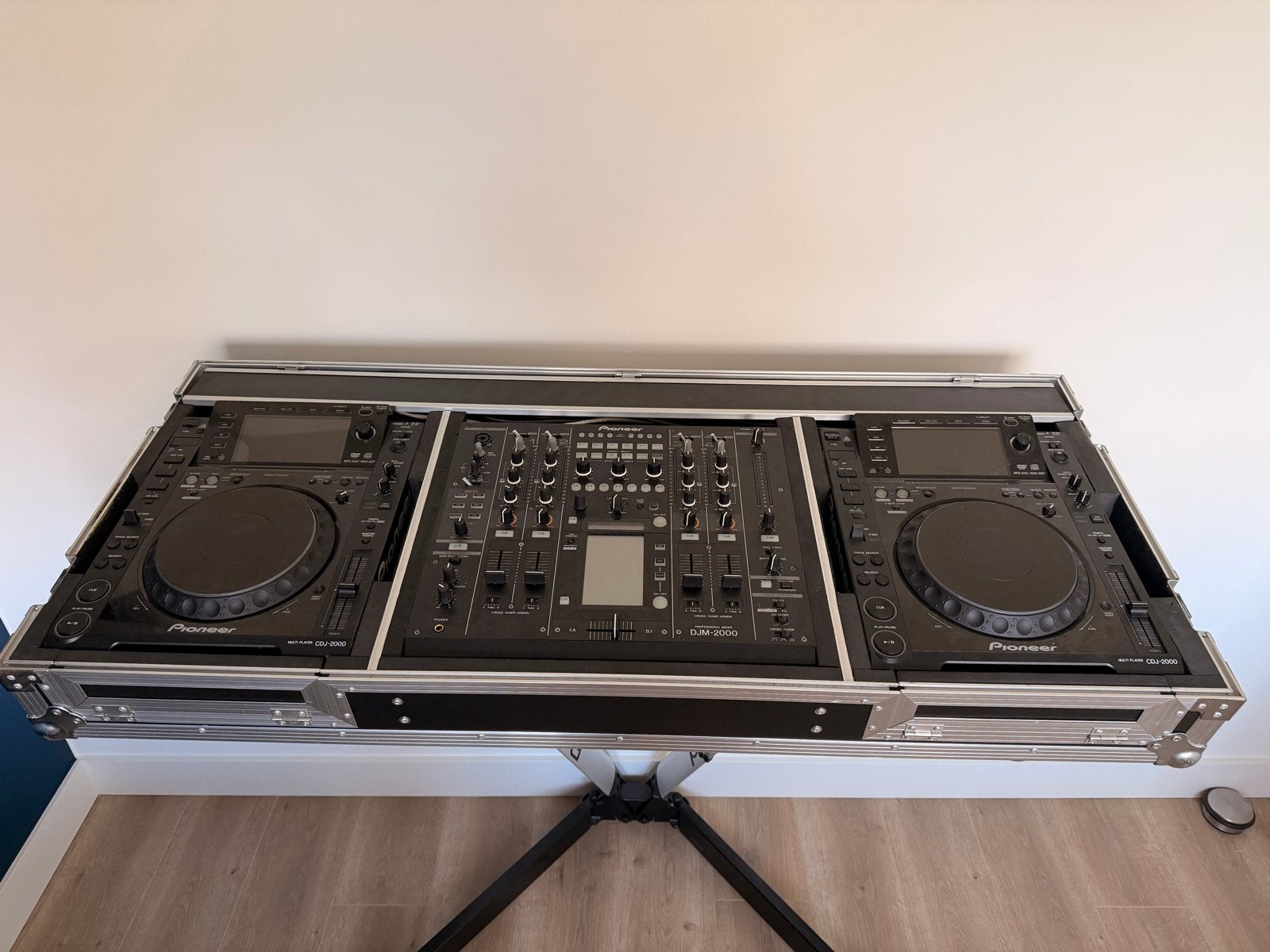 Pioneer DJ Set: 2x CDJ-2000 + DJM-2000 incl. Flightcases, Ophalen, Gebruikt, Dj-set, Pioneer