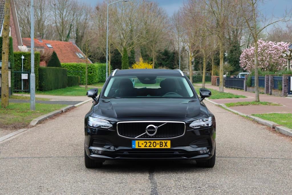 Volvo V90 2.0 T5 Inscription | NAVI | B&W | CLIMA | CRUISE |, Auto's, Volvo, 15 km/l, Euro 6, Zwart, Leder