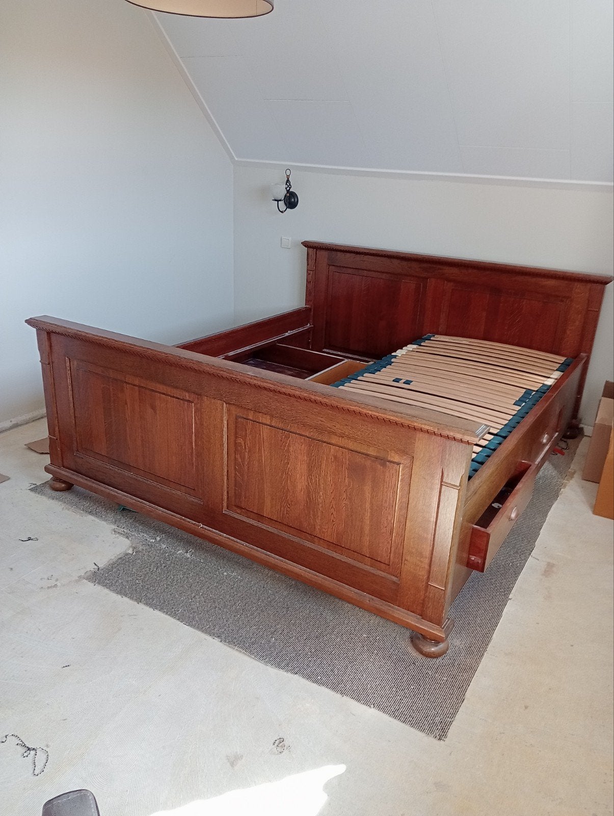 Eikenhout bed., Antiek en Kunst, Antiek | Meubels | Bedden, Ophalen of Verzenden