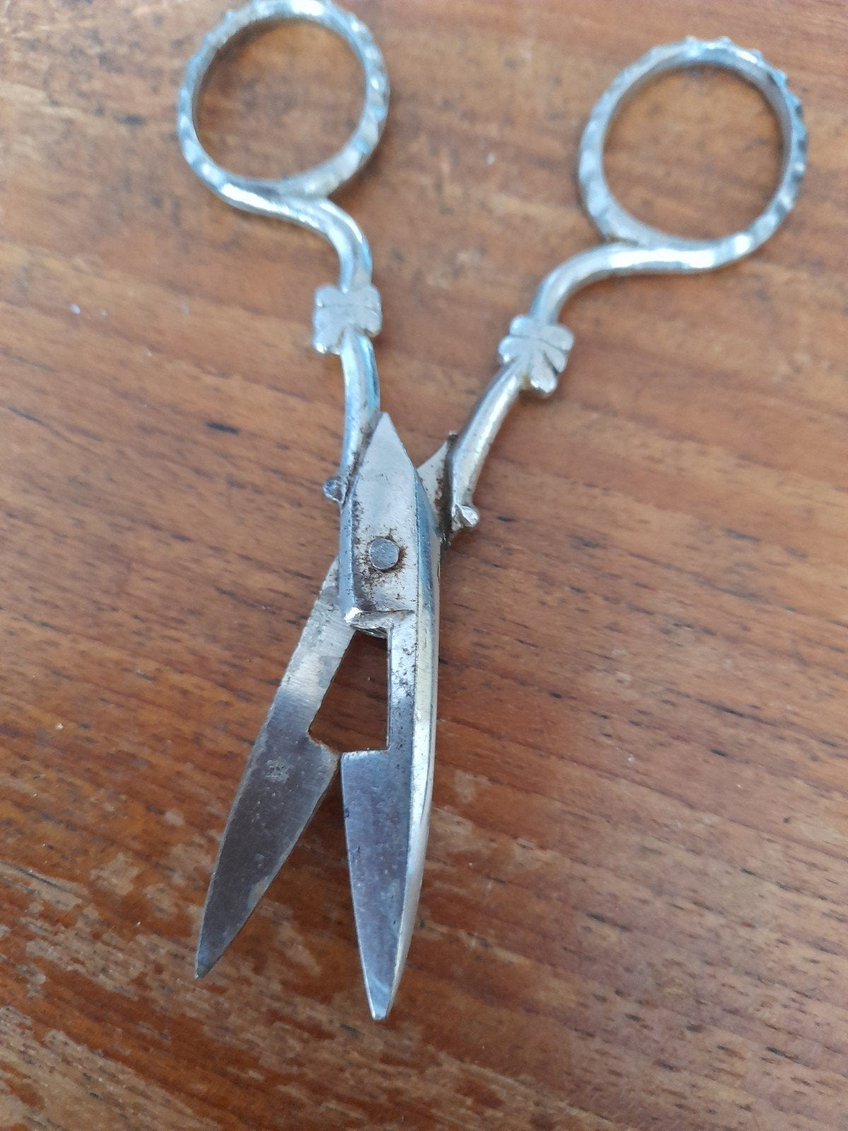 Antieke knoopsgaten schaartje, Ophalen of Verzenden