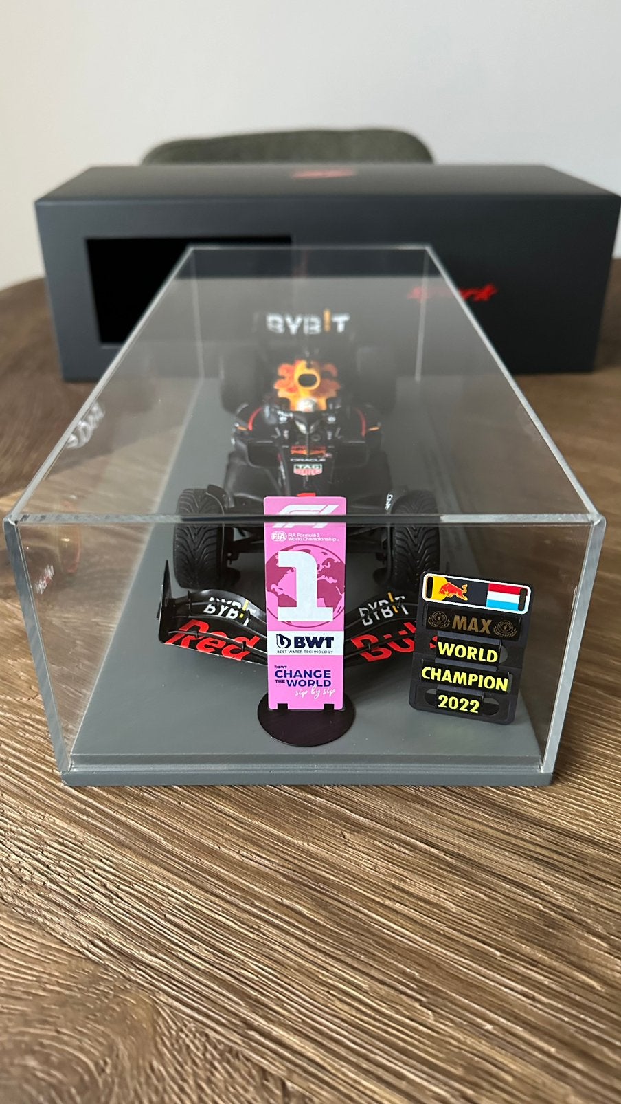 Max Verstappen 1:18 World Champion 2022 Japan, Verzenden, Nieuw, Formule 1