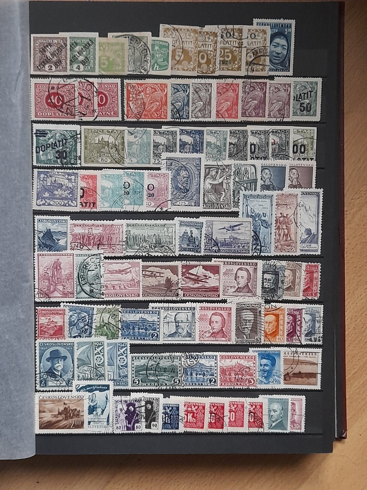 Postzegels  Tjeche-slowakije, Ophalen of Verzenden