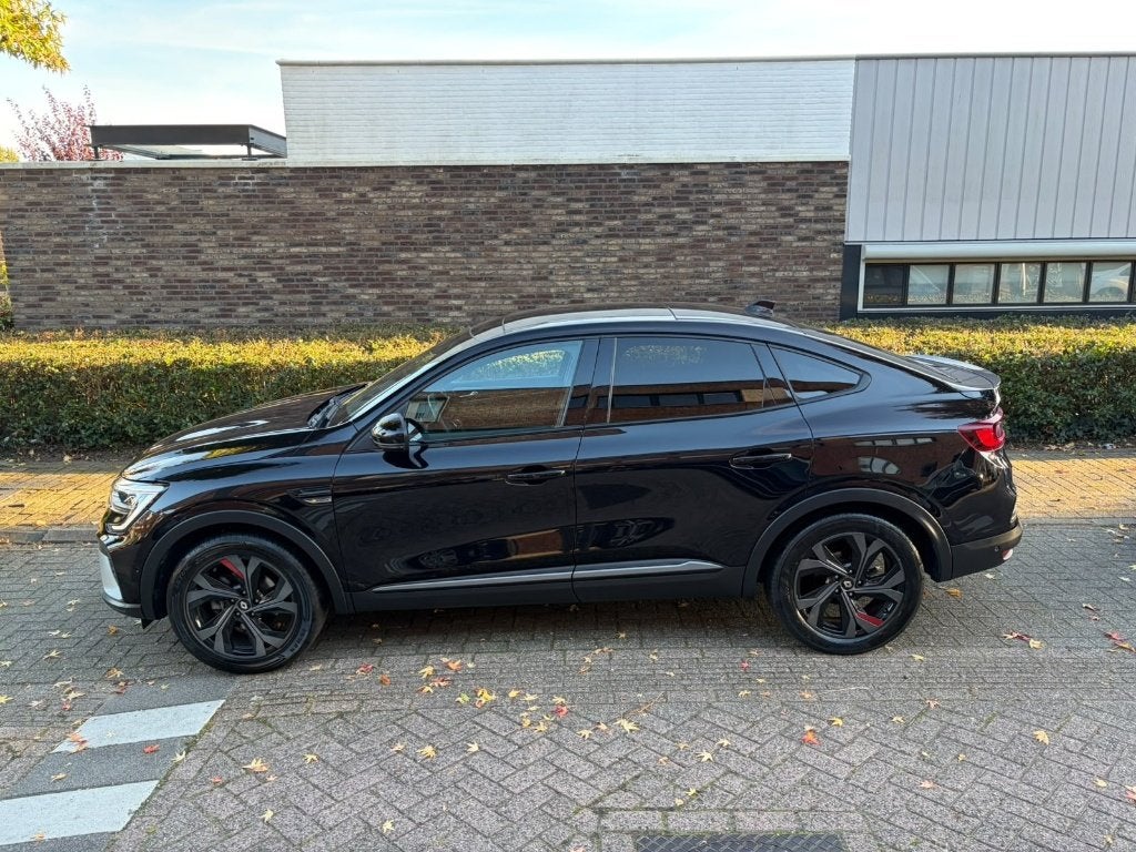 Foto 4 van Renault Arkana E-Tech Hybrid R.S. Line | Zwart | 73.000km
