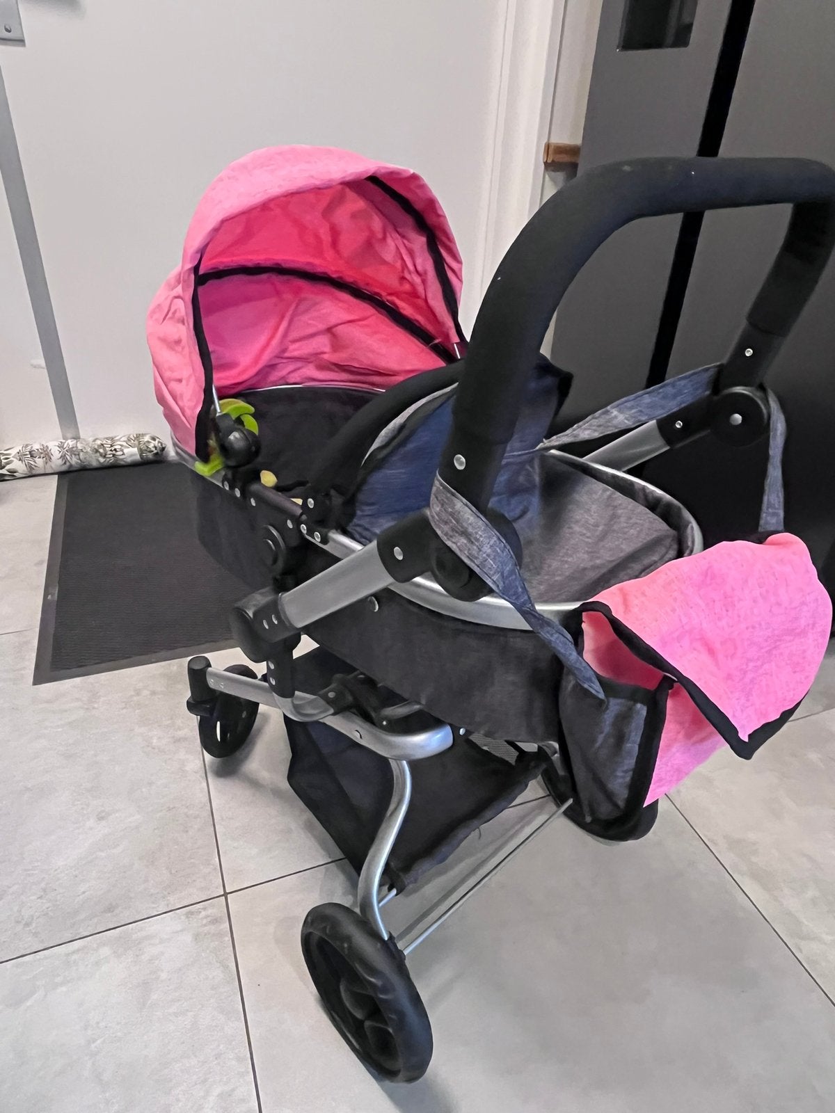 Speelgoed kinderwagen groot kind, Ophalen, Zo goed als nieuw, Babypop