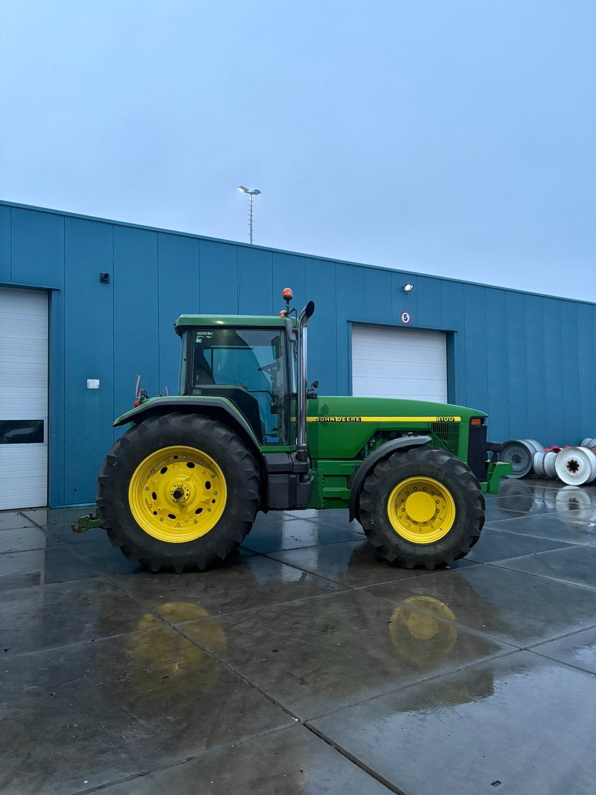 JD 8100 8,1 L te koop, Gebruikt, Meer dan 160 Pk, 7500 tot 10000, Ophalen