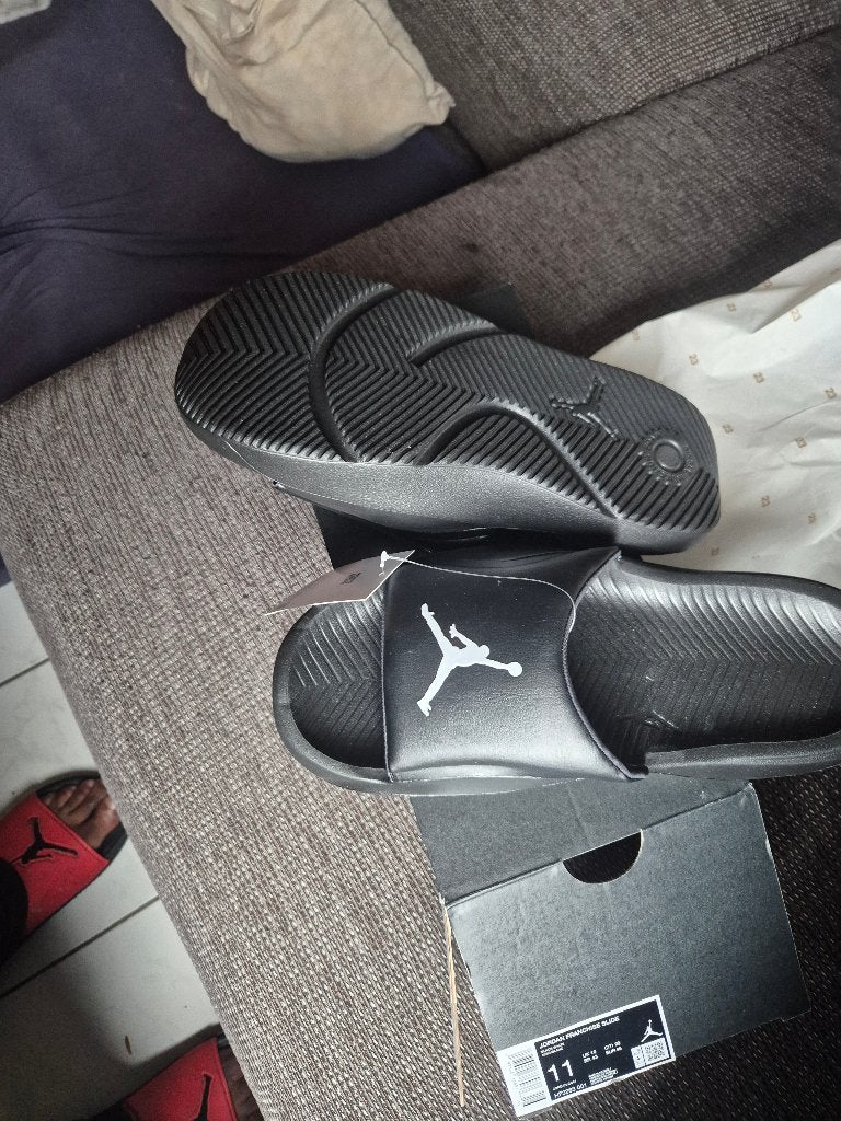 Slipper, Slippers, Zwart, Nieuw, Ophalen of Verzenden