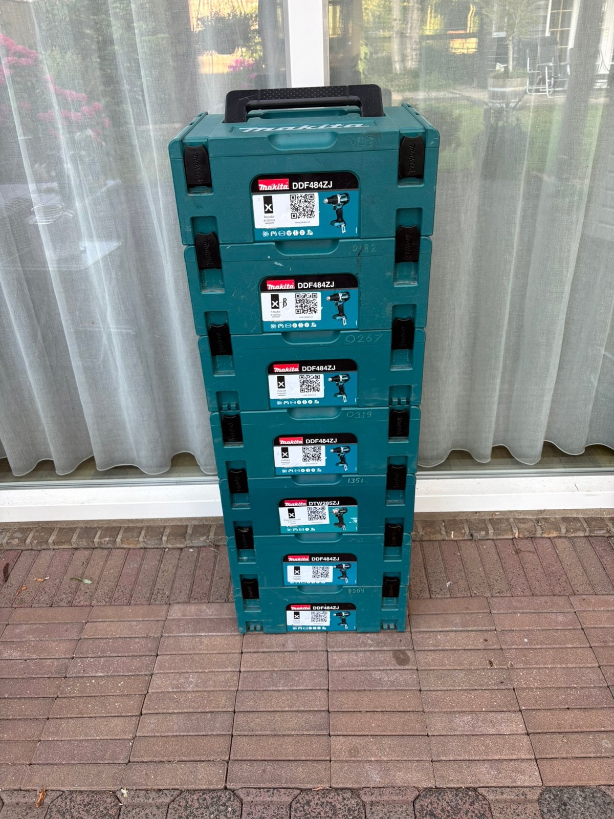 Makita M-Boxen, Ophalen, Zo goed als nieuw, Doos, Minder dan 35 cm