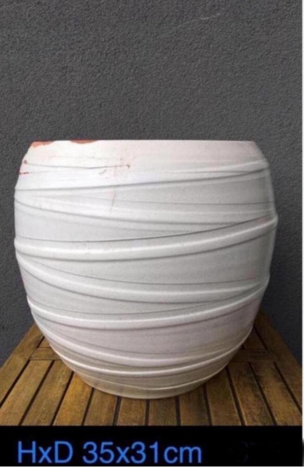 Mooie witte 3D grote terracotta bloempot 35cm, Tuin en Terras, Bloempotten, Gebruikt, Rond, Binnen, Minder dan 40 cm