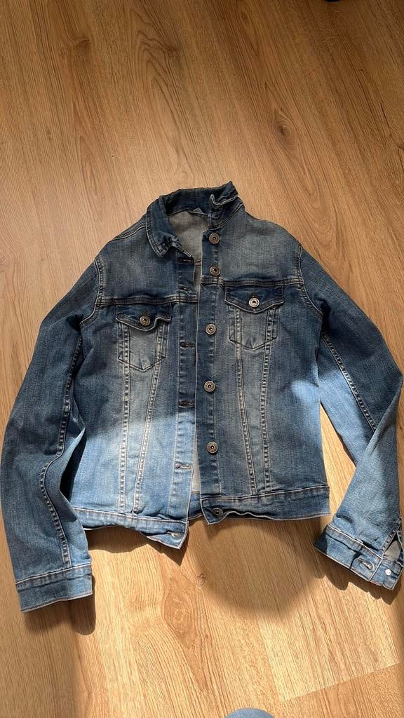 Spijkerjasje maat 38, Kleding | Dames, Ophalen of Verzenden, Zo goed als nieuw, Maat 38/40 (M), Blauw