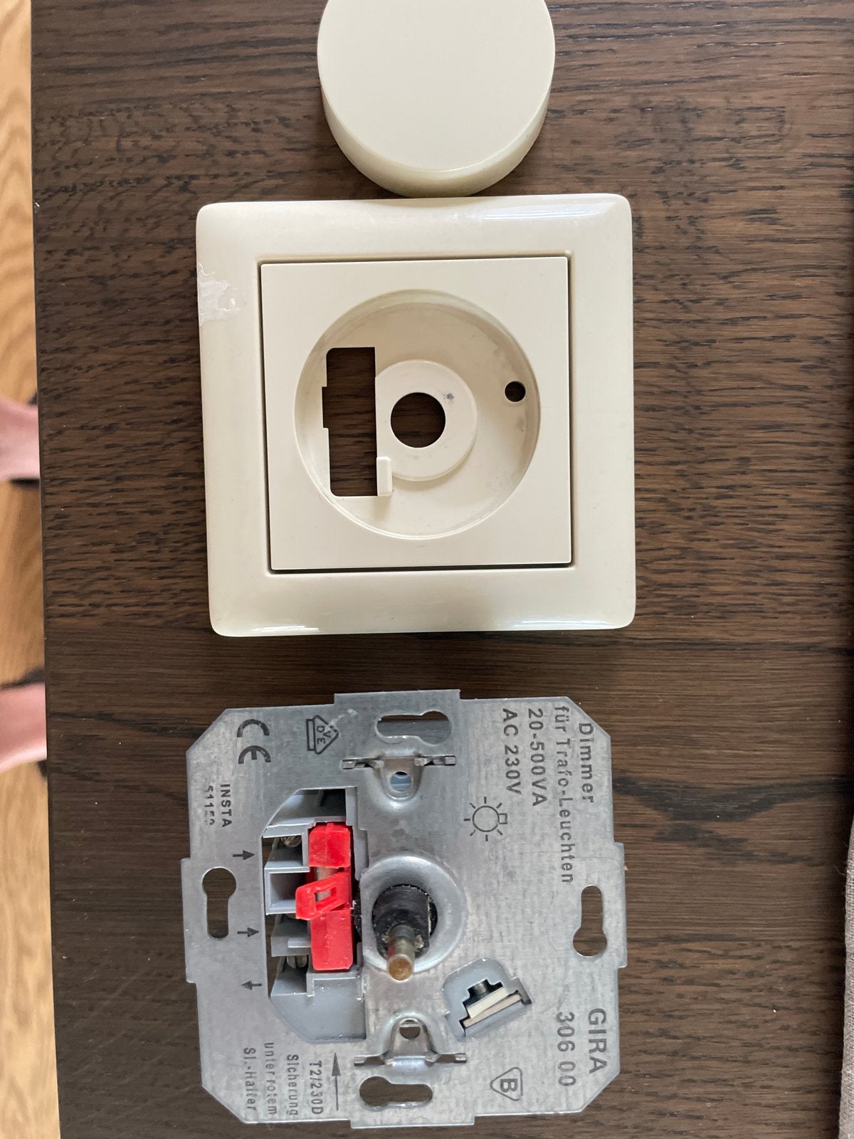 Gira Dimmer 20-500VA voor Trafo-Leuchten, Ophalen of Verzenden, Gebruikt, Gira, Dimmer