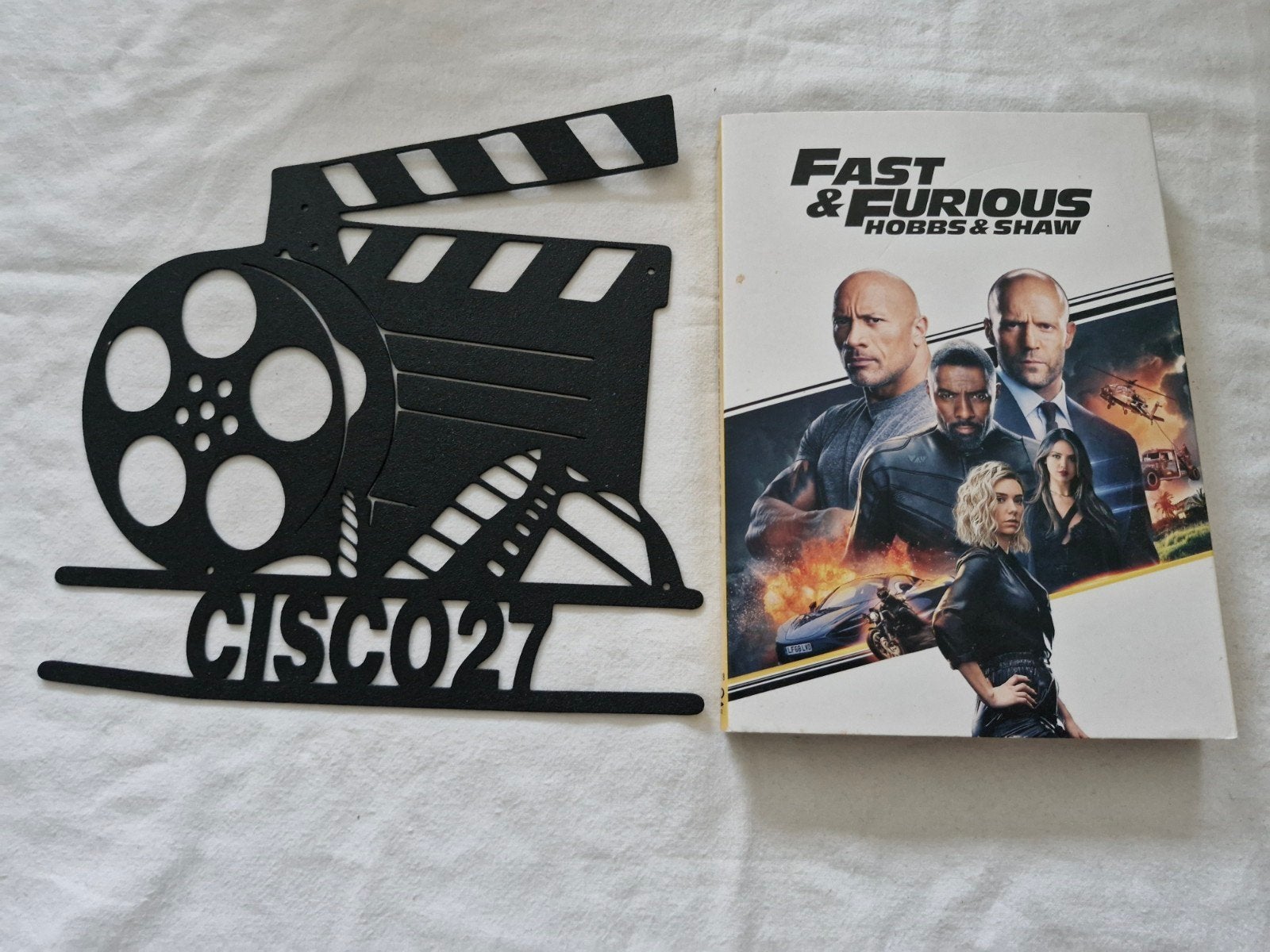 Fast & Furiois Hobbs & Shaw + slipcover, Nederlands, Actie, Ophalen of Verzenden, Zo goed als nieuw
